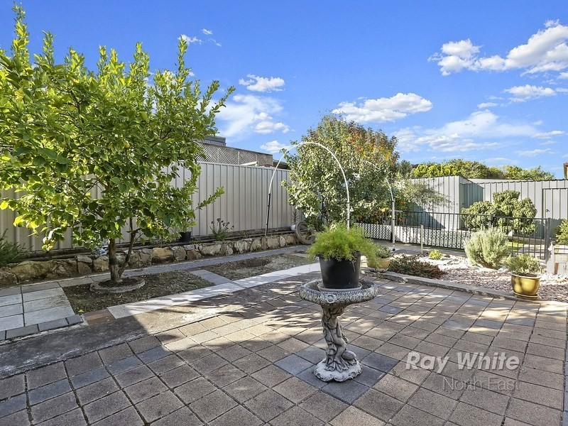 38 Gaylard Crescent, Redwood Park SA 5097