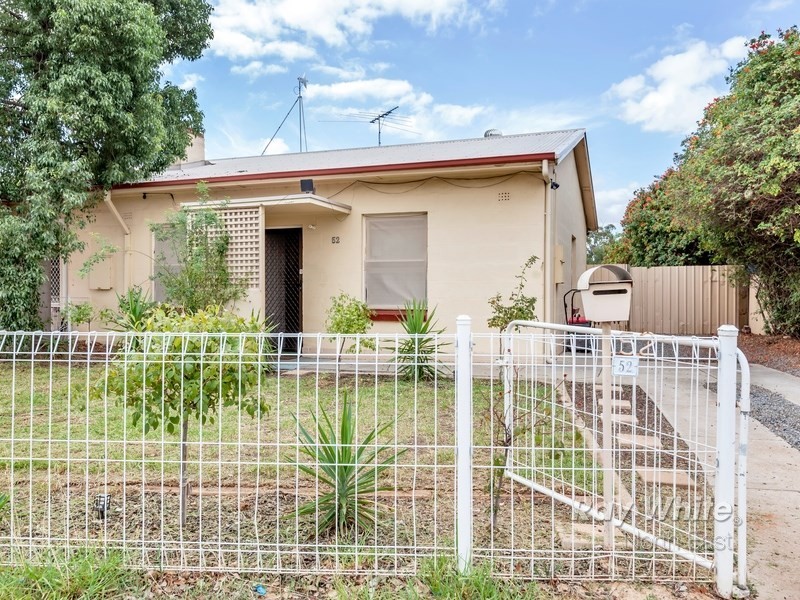 52 Jeffries Road, Elizabeth South SA 5112