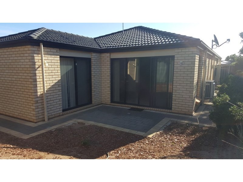 97 WATTLEBIRD Drive, Burton SA 5110