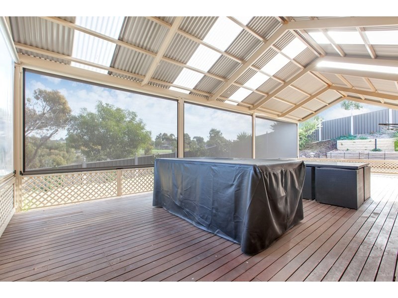 1 Caradoc Court, Golden Grove SA 5125