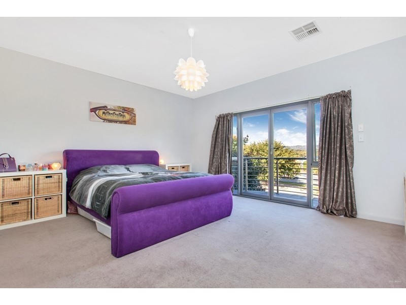 1 Caradoc Court, Golden Grove SA 5125