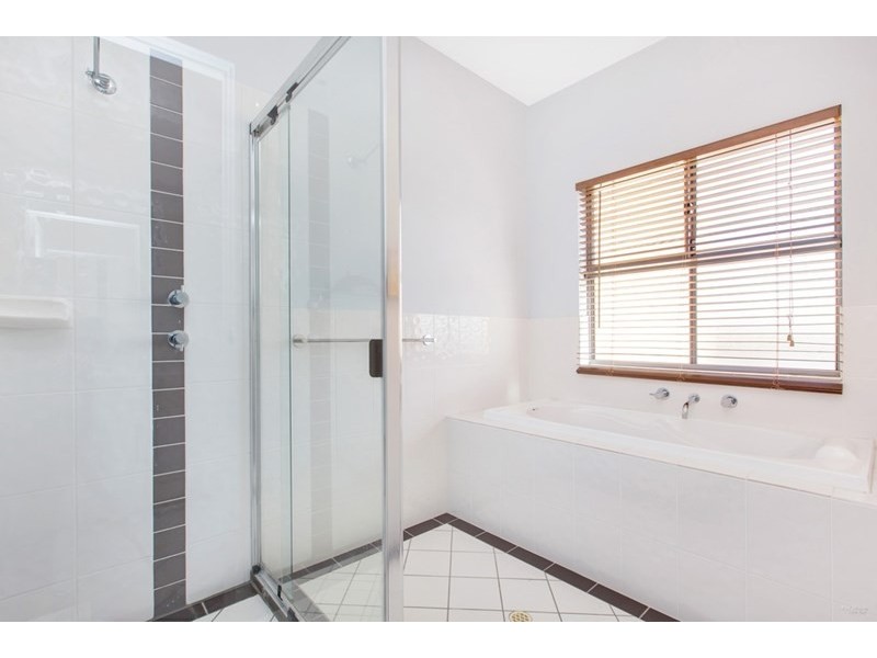 1 Caradoc Court, Golden Grove SA 5125