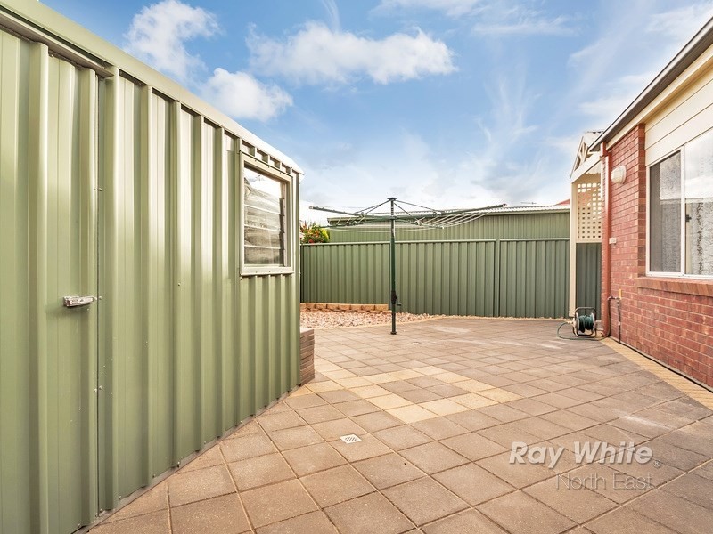 18 Sheaoak Drive, Mawson Lakes SA 5095