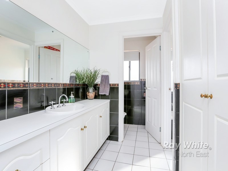 6 Martin Street, Wynn Vale SA 5127