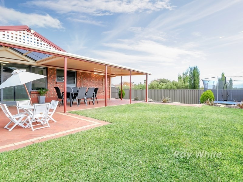 6 Martin Street, Wynn Vale SA 5127