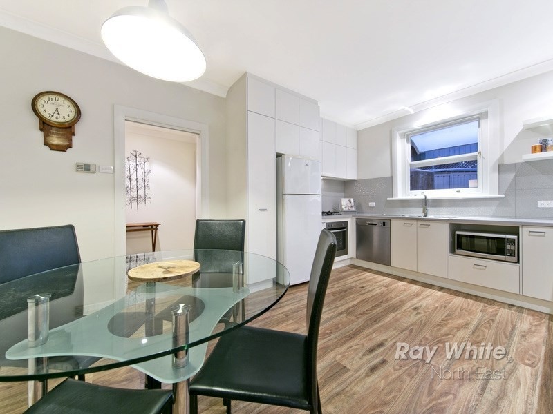 12 Lincoln Drive, Redwood Park SA 5097