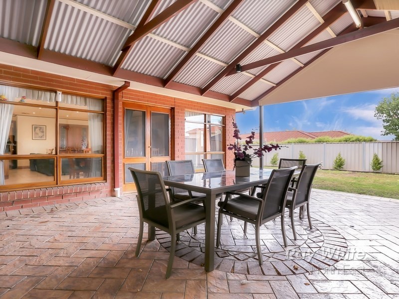 1 Aish Close, Newton SA 5074