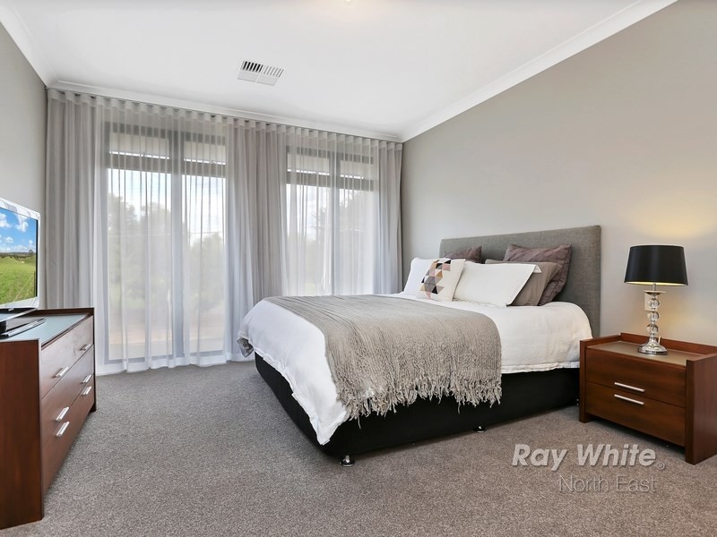 1 Warren Avenue, Paradise SA 5075