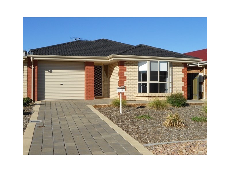 25 Mayfair Drive, Andrews Farm SA 5114
