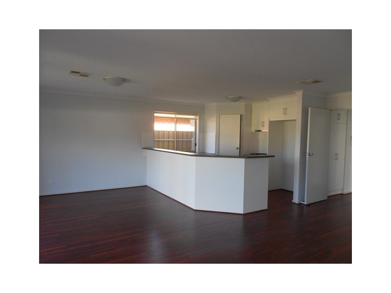 25 Mayfair Drive, Andrews Farm SA 5114