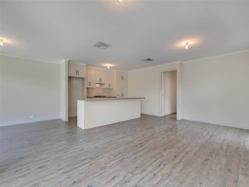 46 Clearview Crescent, Clearview SA 5085