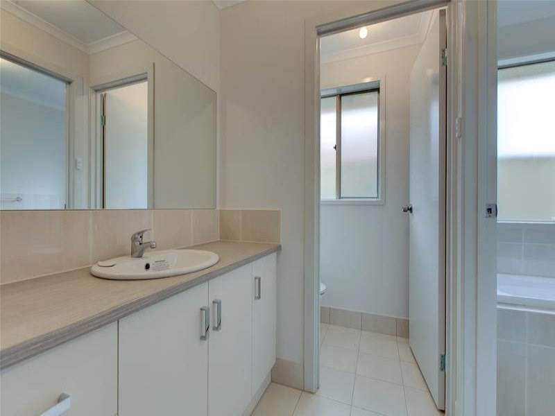 46 Clearview Crescent, Clearview SA 5085