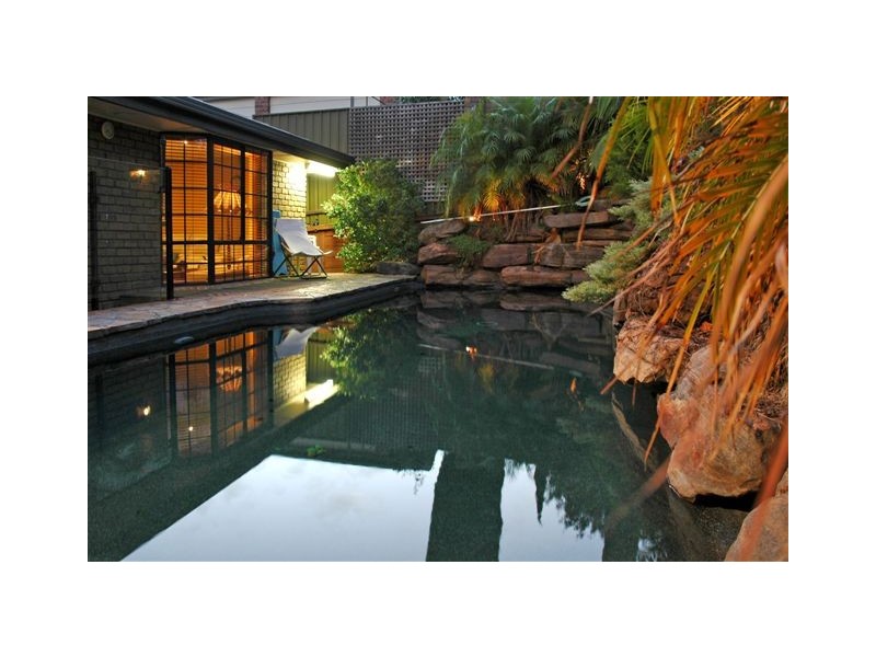 8 Dallas Court, Wynn Vale SA 5127