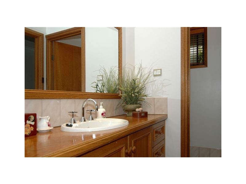 8 Dallas Court, Wynn Vale SA 5127