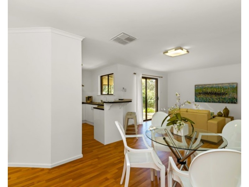 8 Taranaki Court, Greenwith SA 5125