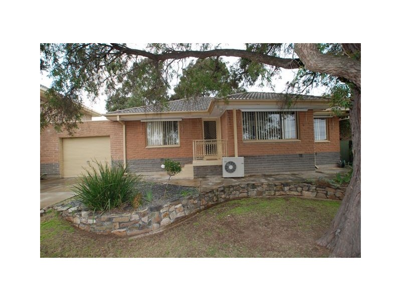 11 Harris Road, Redwood Park SA 5097