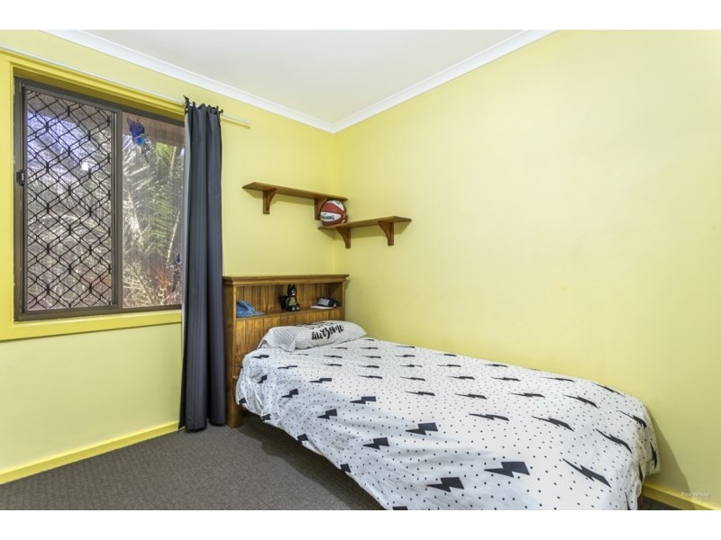 16 Closeburn Crescent, Salisbury Park SA 5109