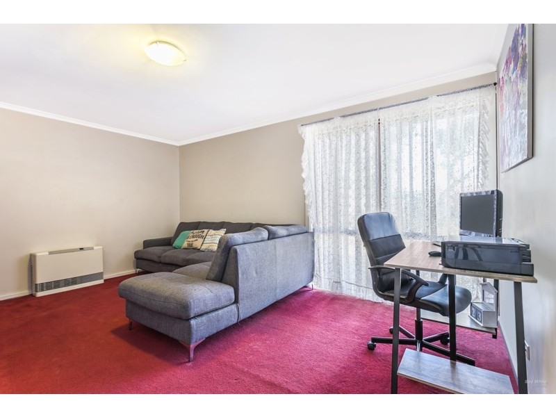 16 Closeburn Crescent, Salisbury Park SA 5109