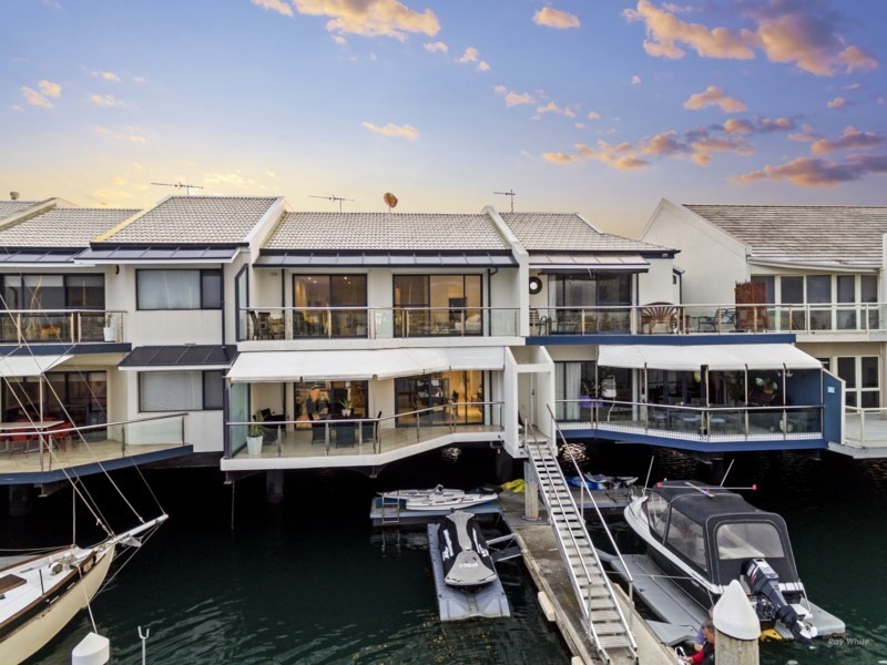 97 Gulf Point Drive, North Haven SA 5018