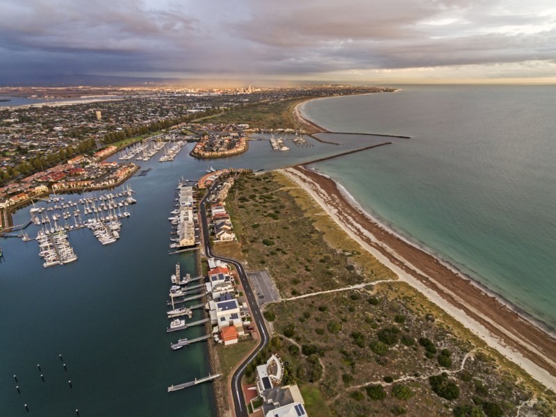 97 Gulf Point Drive, North Haven SA 5018