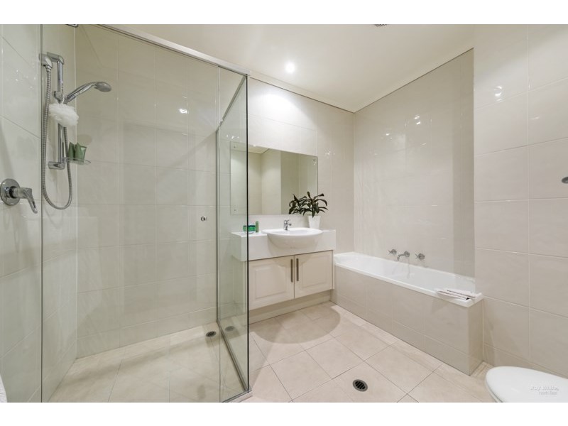 97 Gulf Point Drive, North Haven SA 5018