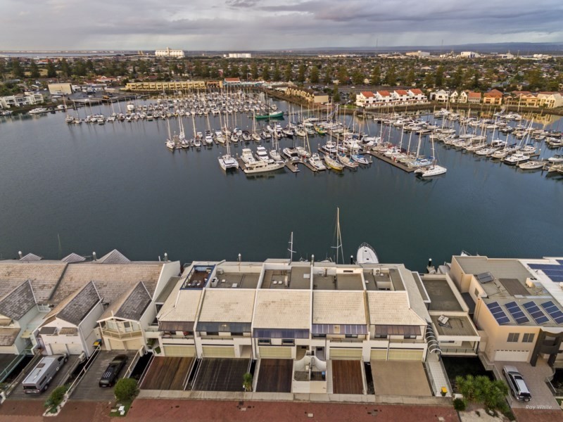 97 Gulf Point Drive, North Haven SA 5018