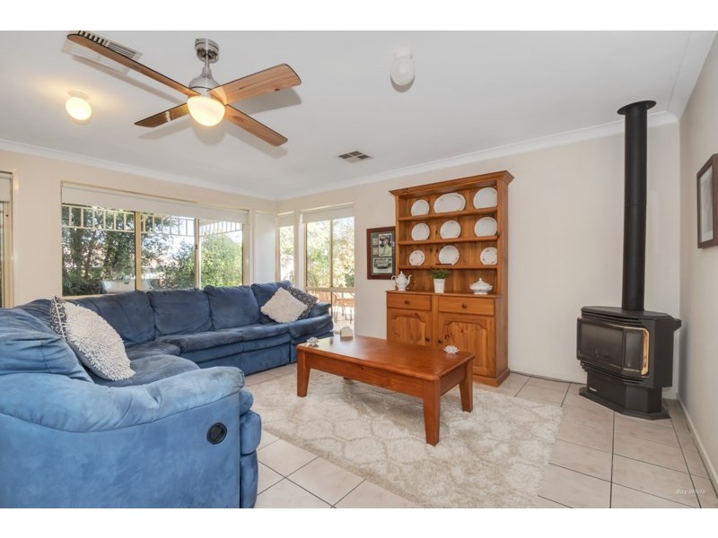 3 Jacaranda Grove, Golden Grove SA 5125