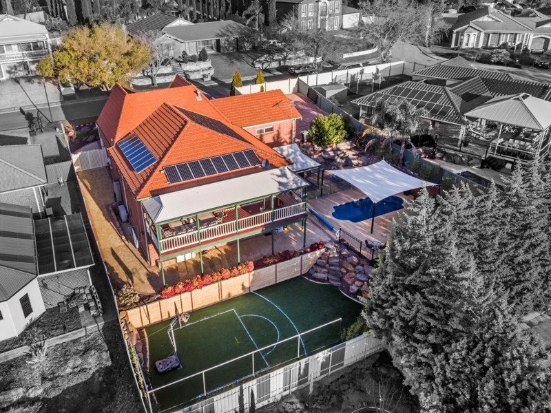 8 Montrose Place, Golden Grove SA 5125