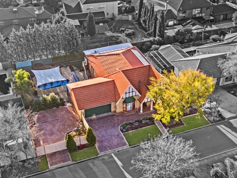 8 Montrose Place, Golden Grove SA 5125