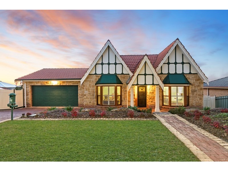 8 Montrose Place, Golden Grove SA 5125