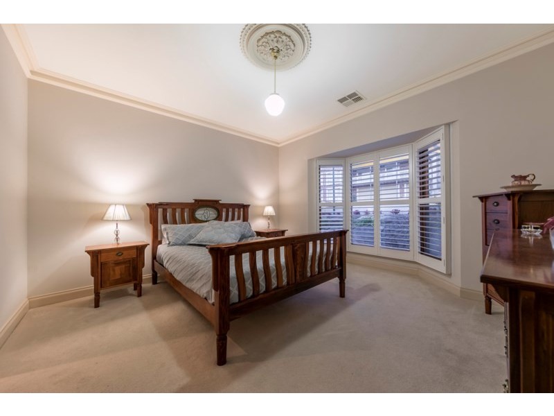 8 Montrose Place, Golden Grove SA 5125