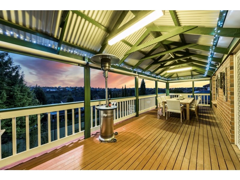 8 Montrose Place, Golden Grove SA 5125