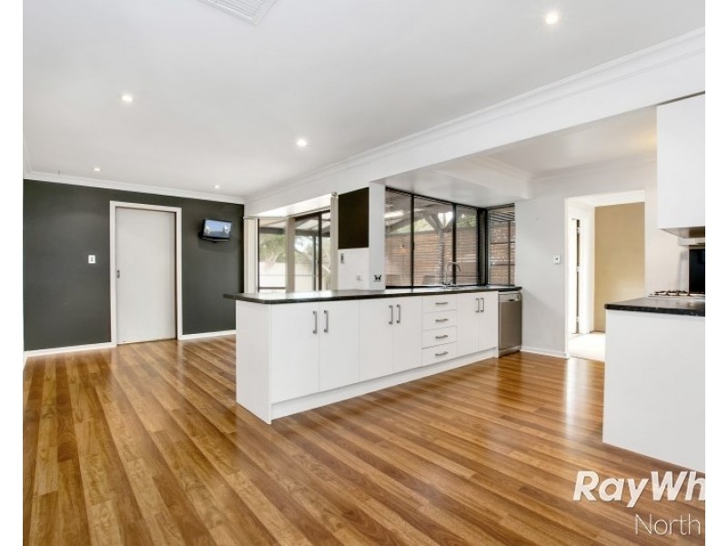 23 Amarillo Court, Wynn Vale SA 5127