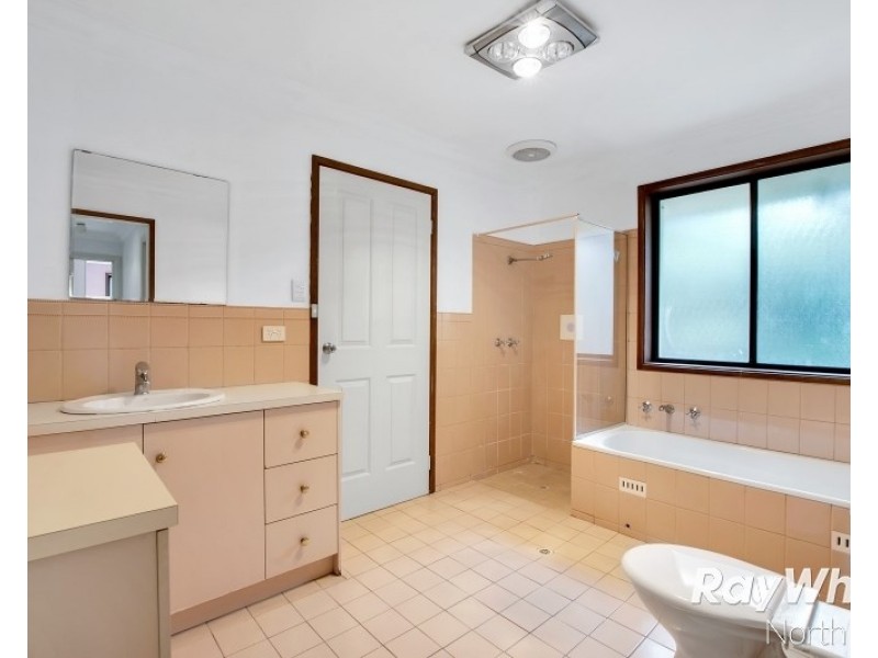 23 Amarillo Court, Wynn Vale SA 5127