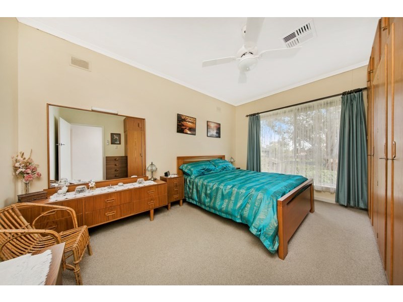 8 Greenwood Drive, St Agnes SA 5097