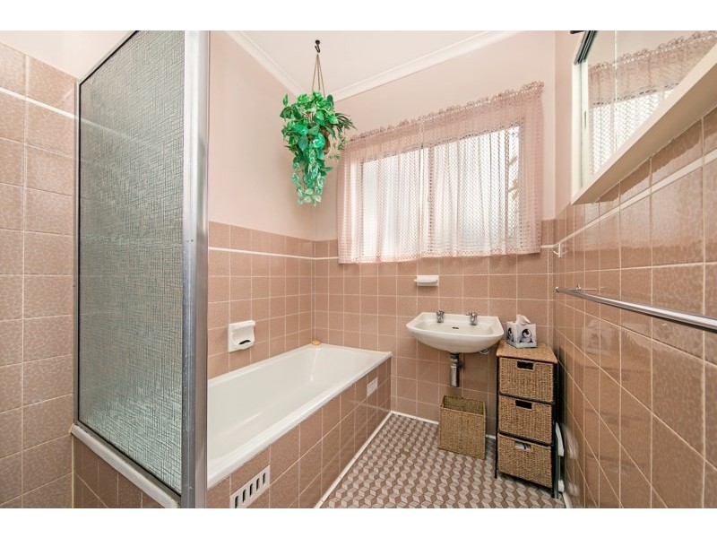 8 Greenwood Drive, St Agnes SA 5097