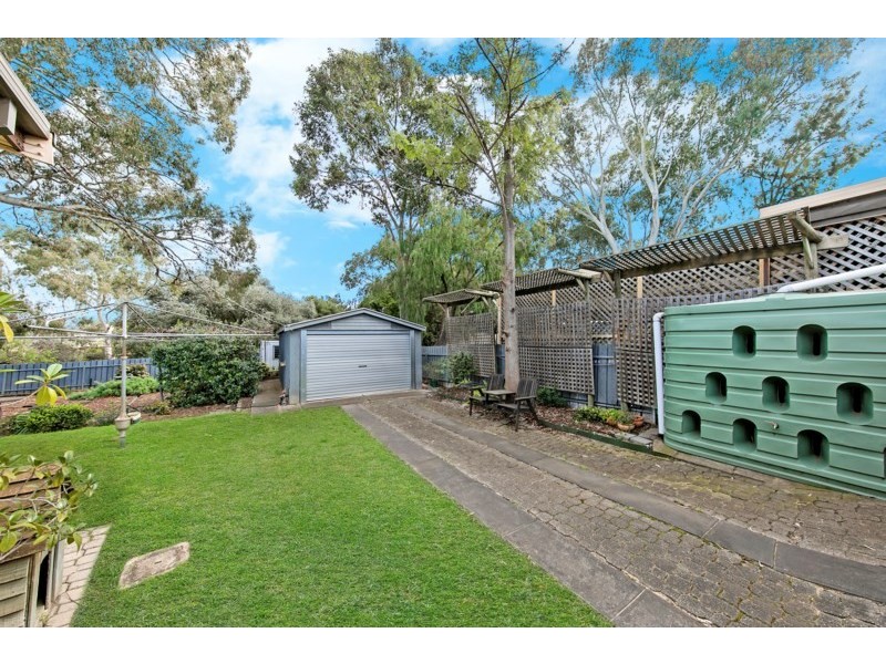 8 Greenwood Drive, St Agnes SA 5097