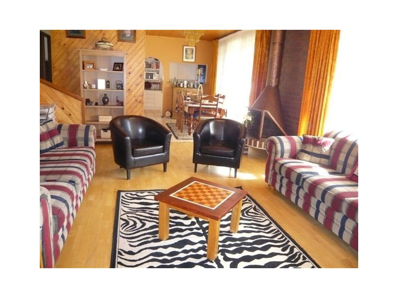 8 Kestral Way, Modbury Heights SA 5092