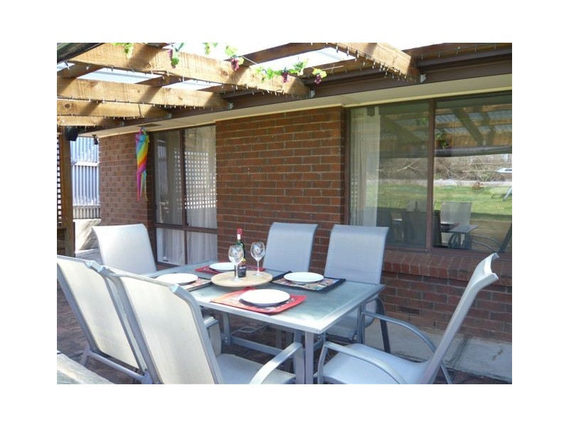 8 Kestral Way, Modbury Heights SA 5092