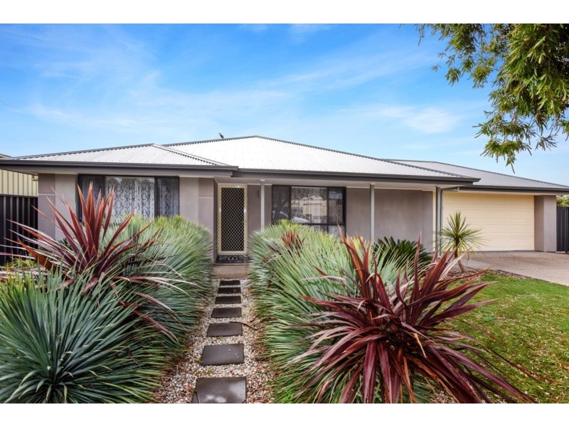 1 Spenfeld Court, Valley View SA 5093
