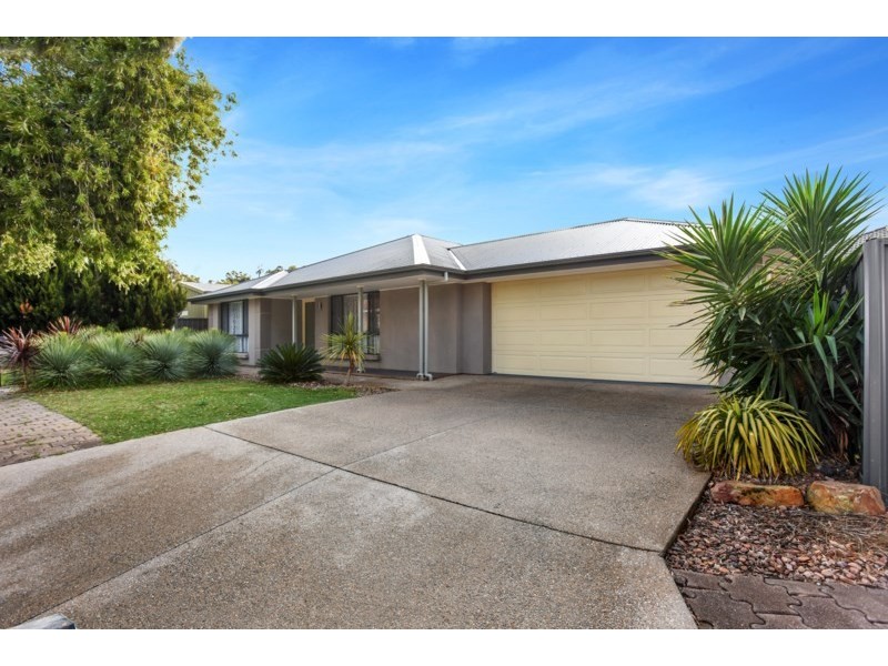 1 Spenfeld Court, Valley View SA 5093