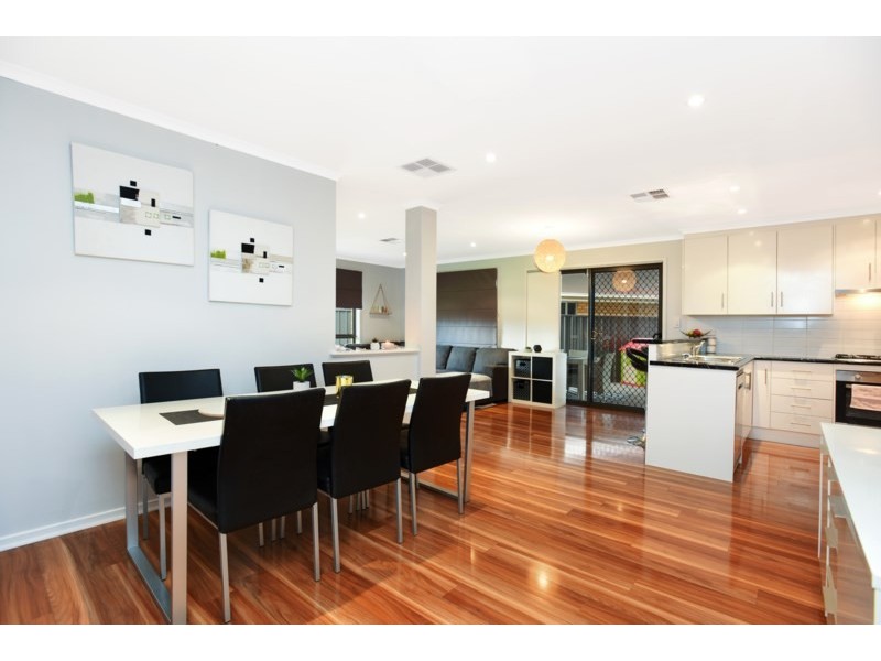 1 Spenfeld Court, Valley View SA 5093