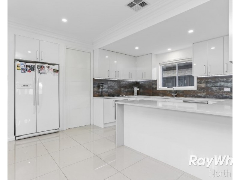 15 Naretha Street, Holden Hill SA 5088