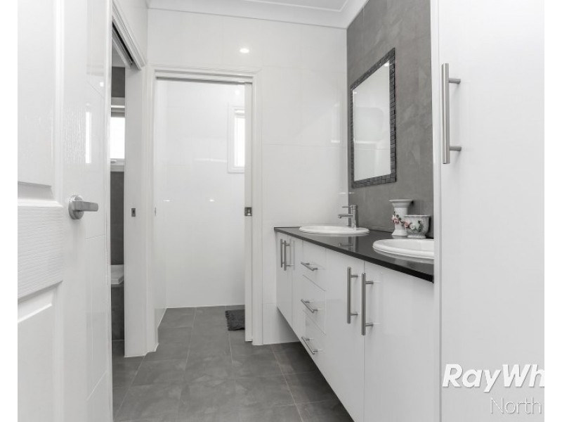 15 Naretha Street, Holden Hill SA 5088