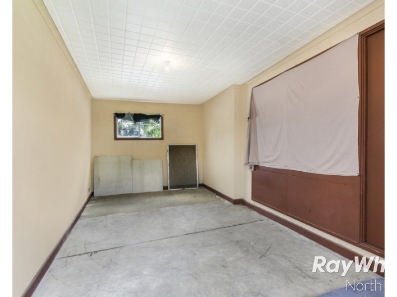2 Forrest Avenue, Valley View SA 5093