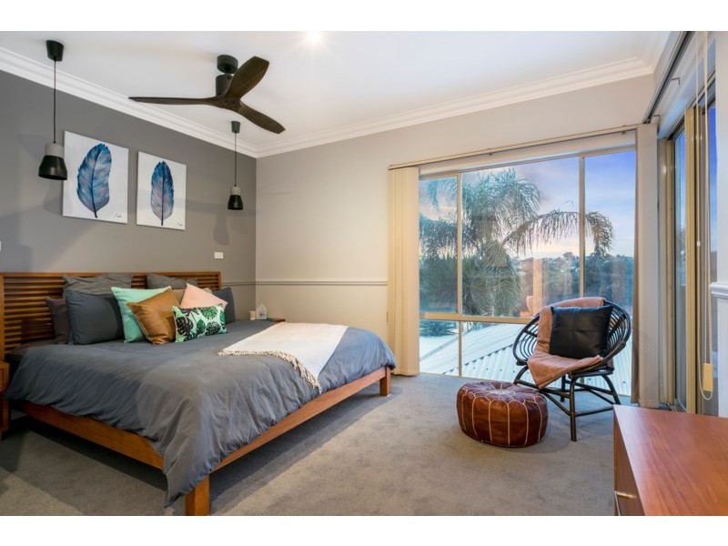 29 Rochester Crescent, Golden Grove SA 5125