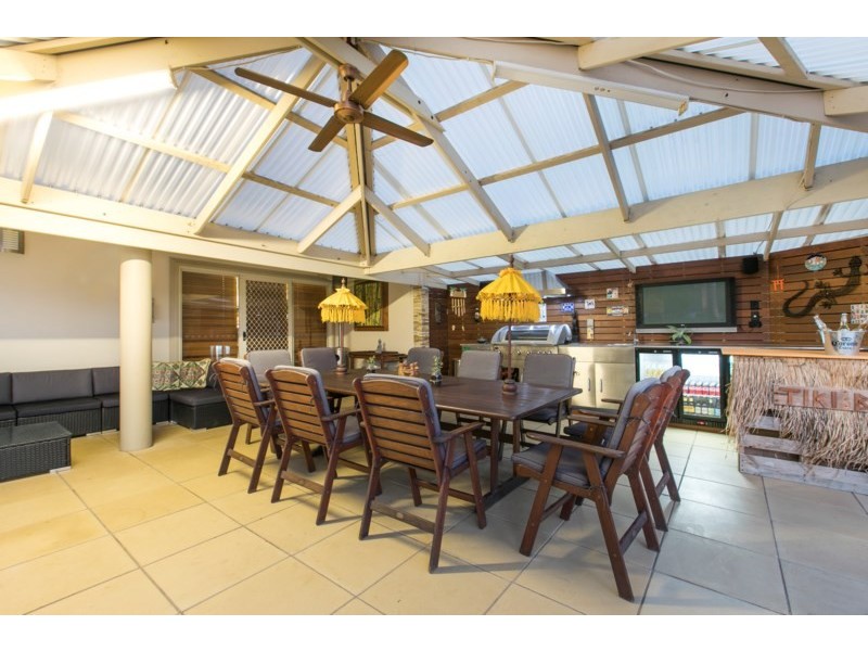 29 Rochester Crescent, Golden Grove SA 5125