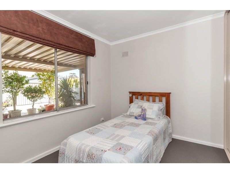 11 College Avenue, Valley View SA 5093