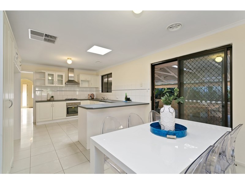 9 Orange Grove Circuit, Dernancourt SA 5075