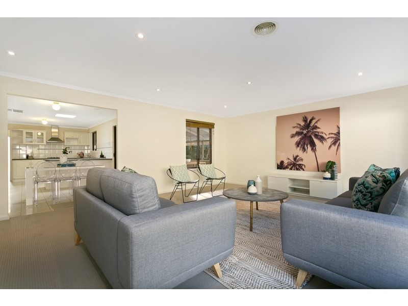 9 Orange Grove Circuit, Dernancourt SA 5075